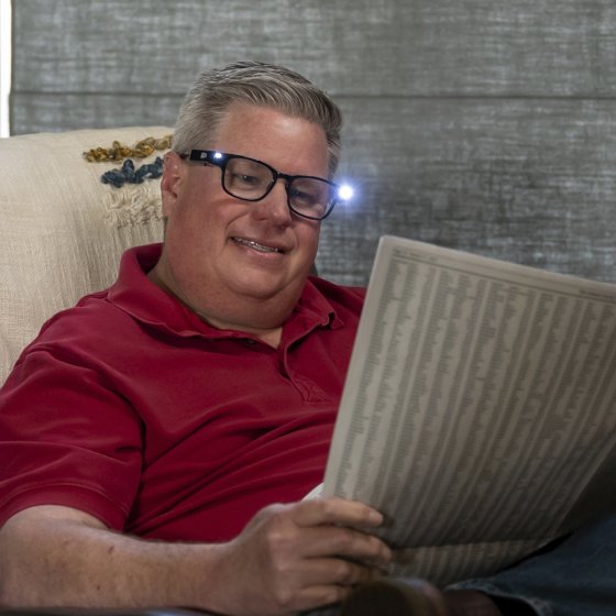 Brille Autofocus mit Licht 