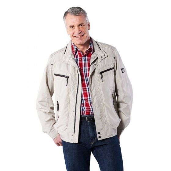 Ultraleichte Jacke