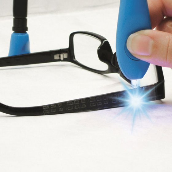 Reparaturstift mit UV-Licht 