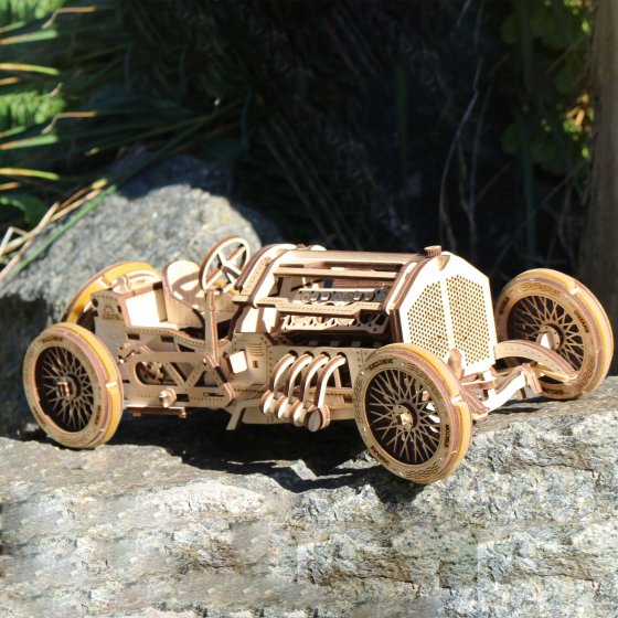 Holzmodell „Grand Prix Rennwagen“ 