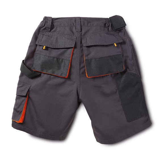 Bermuda mit vielen Taschen