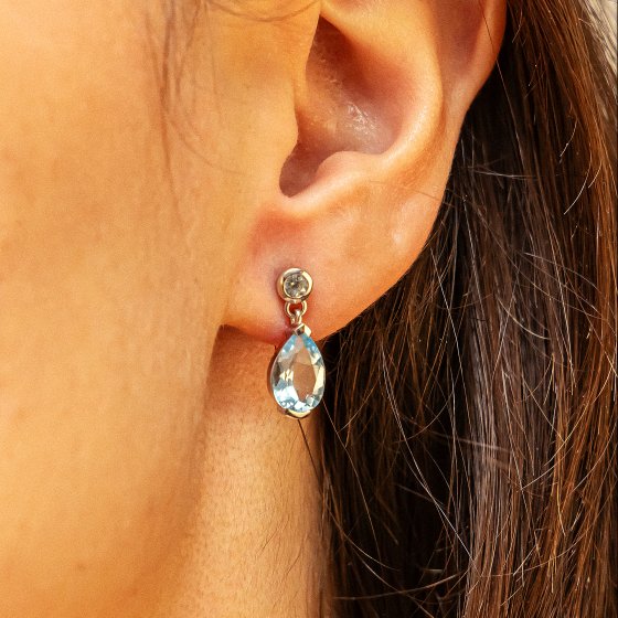 Ohrringe 585 Gold mit Blautopas (beh.) 