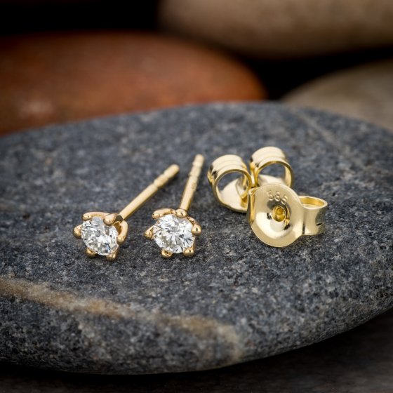 Ohrringe Gold 585 mit 2x Brillant zus. 0,25 ct. 