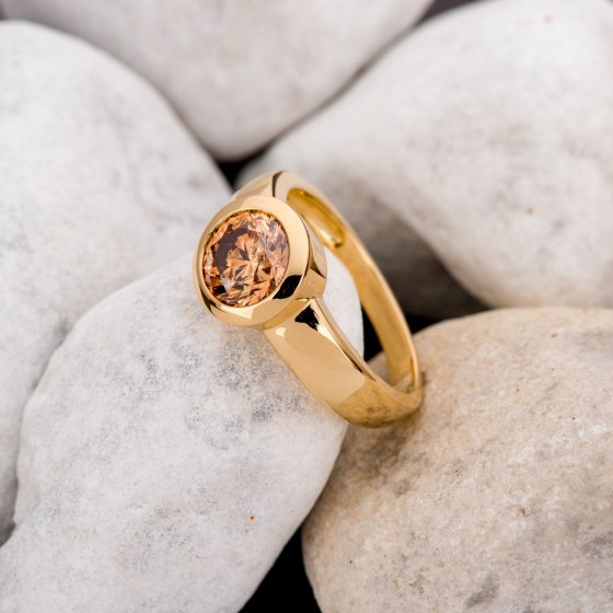 Ring Gold 750 mit natürlichem leicht braunen Brillant 2,0 ct. 