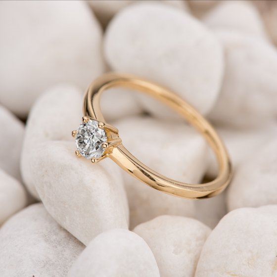 Ring Gold 750 mit natürlichem Brillant 0,50 ct. 
