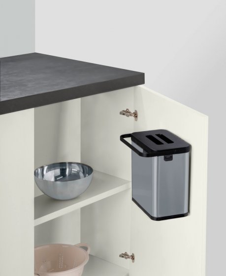 Abfallsammler Mod. Colin 3L, silber matt/schwarz, Edelstahl/Kunststoff, mit Anti-Fingerprint-Finish 