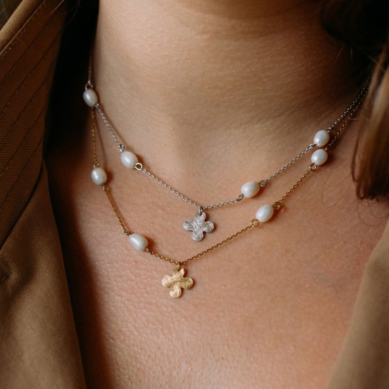 Anhänger mit Kette 925 Silber rhodiniert Kleeblatt und Perlen 