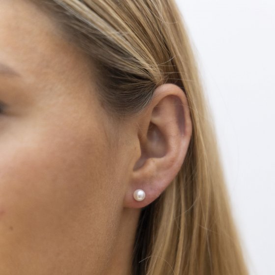 Ohrringe Gold 585 mit weißen Perlen 5-5,5mm 