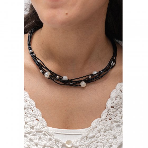 Halskette Leder schwarz mit Stahlkugeln und weißen Perlen 