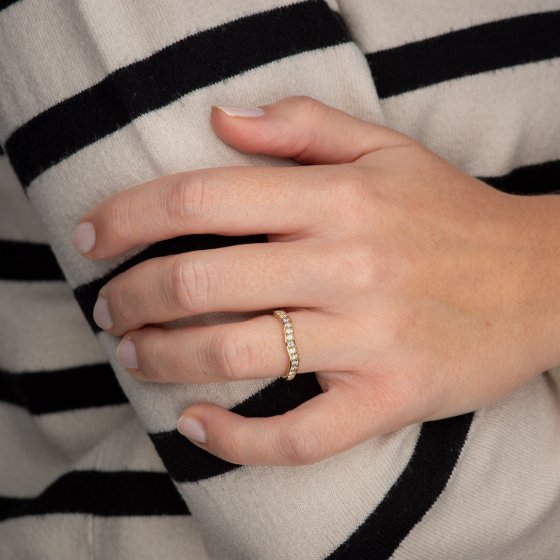 Ring 333/- Gelbgold glanz synth. Zirkonia 