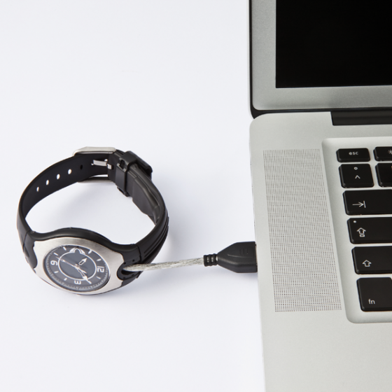 Armbanduhr mit USB-Speicher 