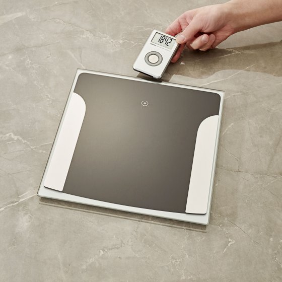 Innovative IR-Personenwaage 