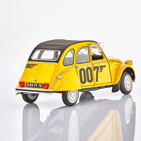 Citroen 2CV6 „James Bond 007“ 