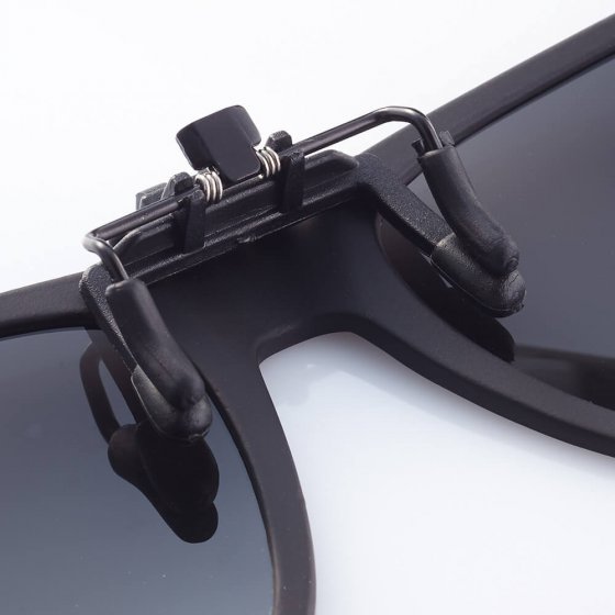 Ihr Geschenk:Clip-on-Sonnenbrille