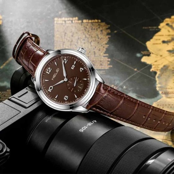 Herrenuhr mit Lederband 