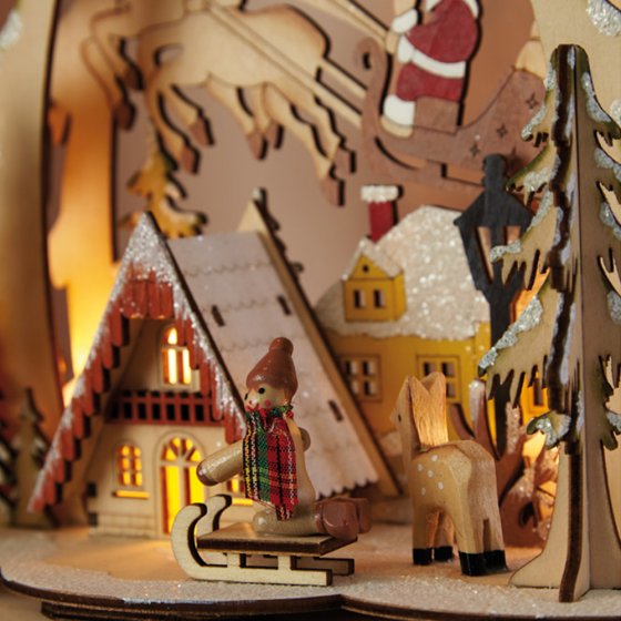 Beleuchteter Holzbogen „Weihnachtsidylle”