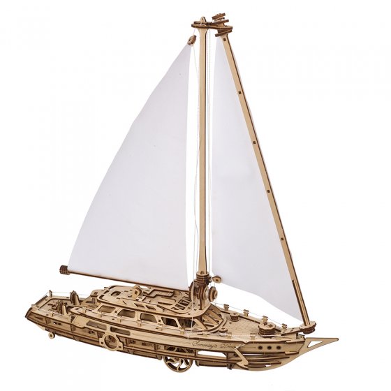 Holzmodell Segelboottraum 