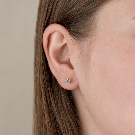 Ohrringe Gold 750 mit 2x Brillant zus. 0,50 ct. 