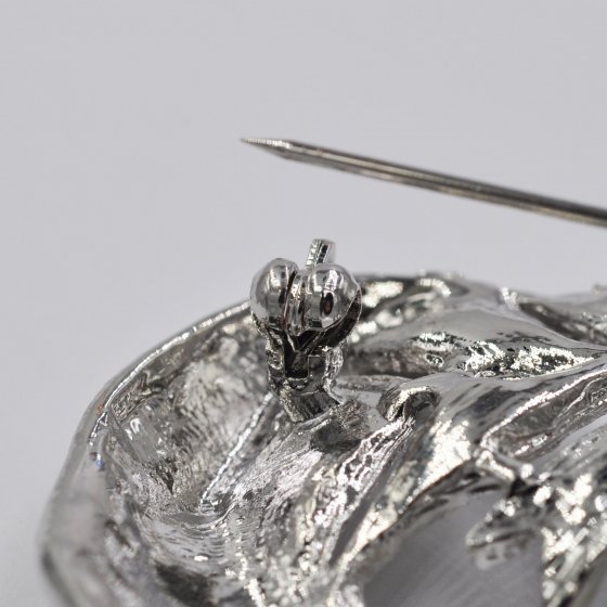 Brosche Metall Feder Glasstein Perle weiß 