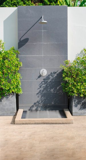 Baderost Mod. Indoor & Outdoor Taupe, aus stabilem Kunststoff 