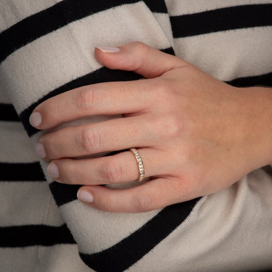 Ring 333/- Gelbgold glanz synth. Zirkonia 