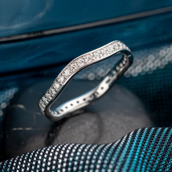 Ring 333/- Weißgold glanz  synth. Zirkonia 