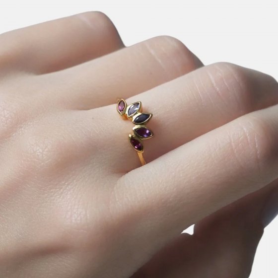 Ring 925 Sterling Silber vergoldet Glänzend Amethyst Iolith lila 