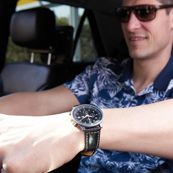 IHR GESCHENK: CHRONOGRAPH „TITAN“