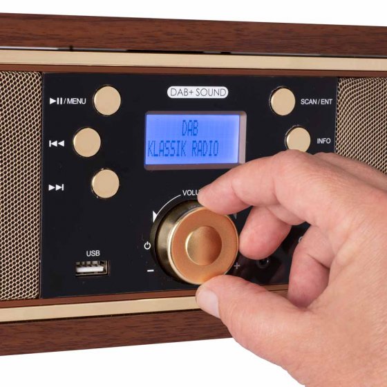 Retro-Schallplattenspieler mit DAB+ 