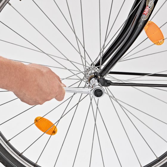 Umschaltknarre mit Universal-Nuss 