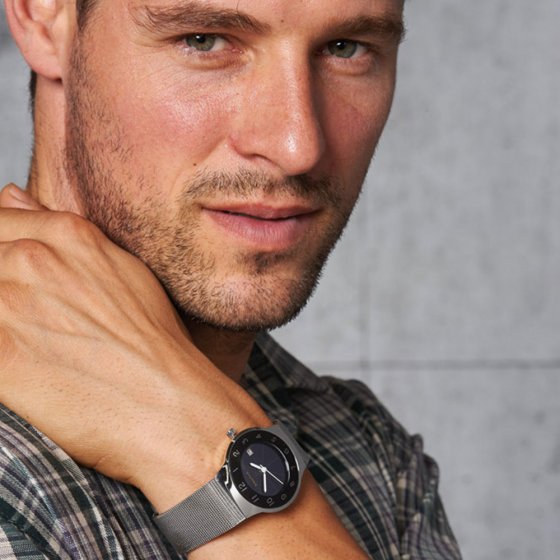 Solar-Armbanduhr „Hybrid”