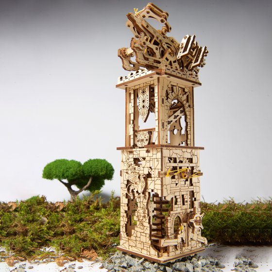Holzmodell Turmbalista 