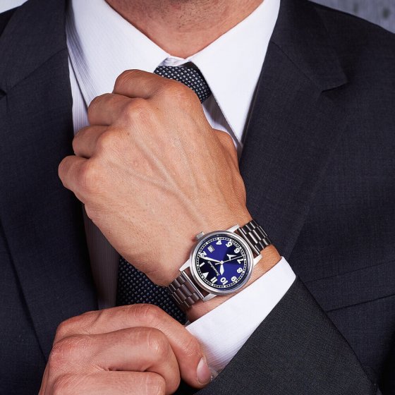 Herrenuhr „Blue Titan”