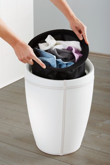 Hocker Mod. Candy White in Lederoptik, mit abnehmbarem Wäschesammler