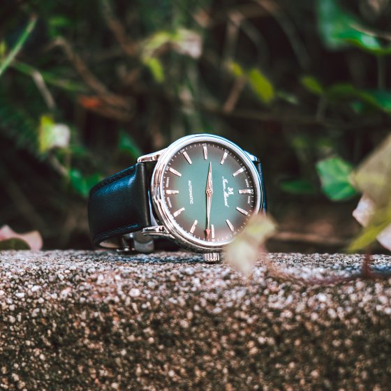 Herren Armbanduhr Edelstahl  Glänzend 24,5cm 