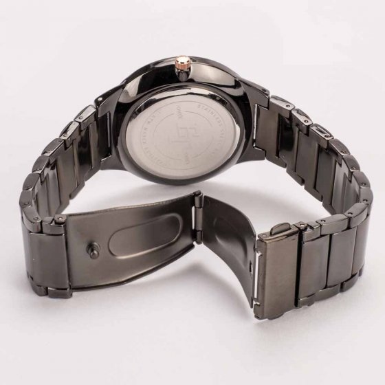 IHR GESCHENK: ULTRAFLACHE HERRENUHR „ONYX“ 