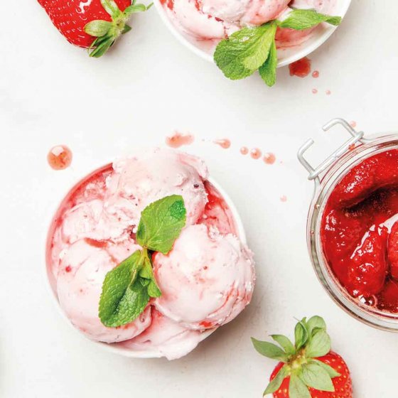 Eismaschine „Perfect Icecream“ mit Zubehör 
