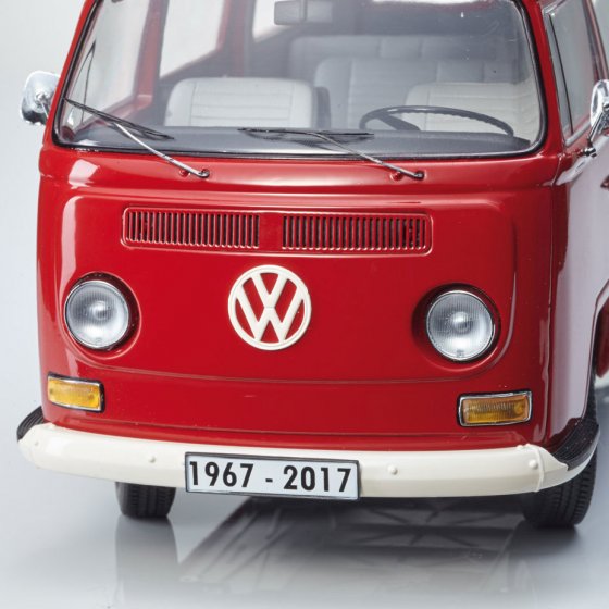 VW Bus „Edition 50 Jahre VW T2“ 