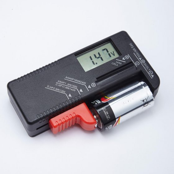 Batterie-Aufbewahrungsbox mit LCD-Tester und Schutzhaube 