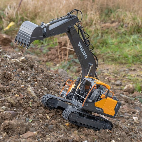 Funkgesteuerter Bagger Volvo EC160E 