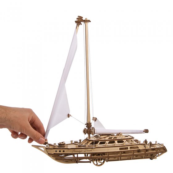 Holzmodell Segelboottraum 