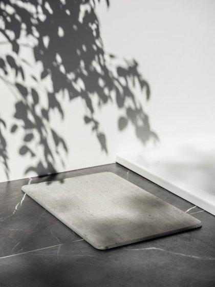 Badematte Mod. Puna Grau, aus natürlichem Diatomit 