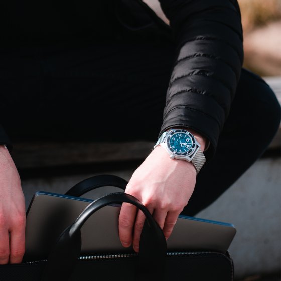 Herren Armbanduhr Edelstahl  Satiniert 22cm 