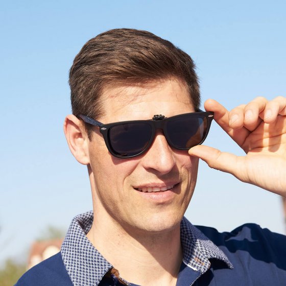 Ihr Geschenk:Clip-on-Sonnenbrille 