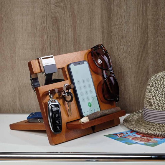 Holz-Organizer mit Schlüsselhalter 