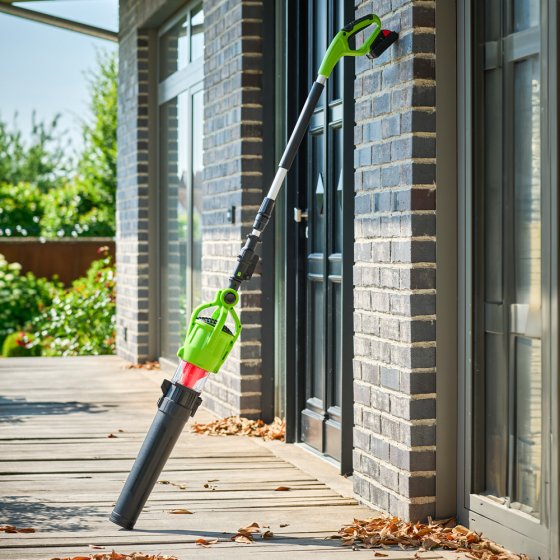 Kabelloser Teleskop-Laubbläser 