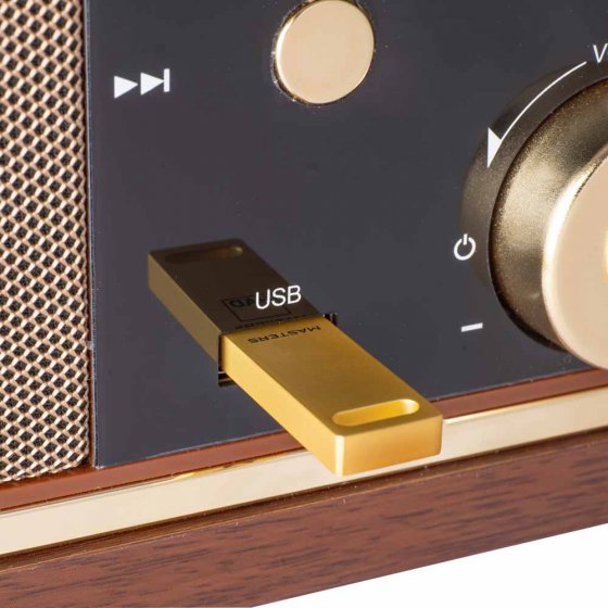Retro-Schallplattenspieler mit DAB+ 