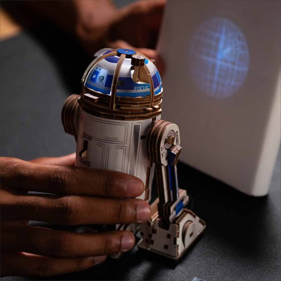 R2-D2 Holzmodell 