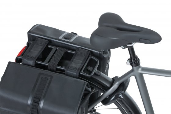 Fahrrad- Doppelpacktasche   Urban Dry, matt black 