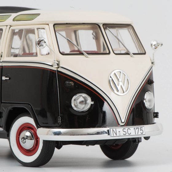 VW T1b „Samba“ 